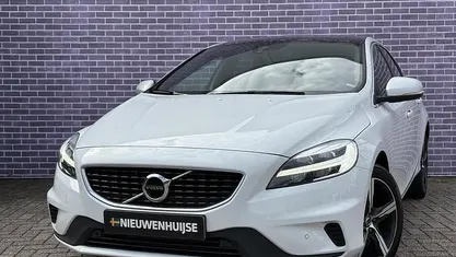 Gebruikt 2019 Volvo V40 Stationwagen | € 20.899 (Eerlijke prijs)