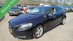 Zwart Gebruikt 2014 Volvo V40 Business Edition Stationwagen | € 5.499 (Eerlijke prijs)