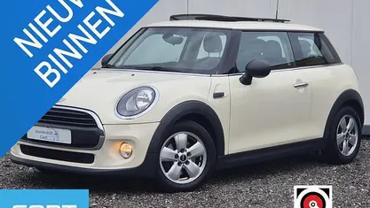 Gebruikt 2014 Mini ONE Pepper Hatchback | € 7.990 (Eerlijke prijs)