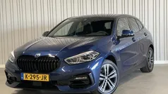 Blauw Gebruikt 2021 BMW 118 Executive Hatchback | € 22.450 (Eerlijke prijs)
