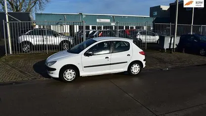 Occasion Peugeot 206 75 PK (55 kW) 2000 Hatchback