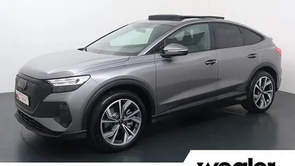 Grijs Occasion 2025 Audi Q4 Sportback e-tron Advanced SUV | € 48.940 (Eerlijke prijs)