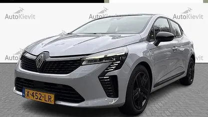 Occasion 2023 Renault Clio V Evolution Hatchback | € 17.950 (Eerlijke prijs)