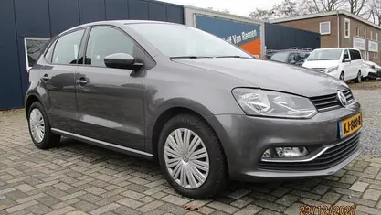 Occasion 2016 VW Polo Comfortline Hatchback | € 9.500 (Eerlijke prijs)