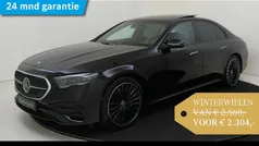 Zwart, metallic lak Gebruikt 2024 Mercedes E400 AMG line Sedan | € 87.945 (Eerlijke prijs)