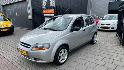 Occasion Chevrolet Kalos 83 PK (61 kW) 2003 Grijs Hatchback