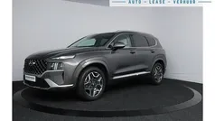 Grijs Gebruikt 2023 Hyundai Santa Fe Premium SUV | € 45.900 (Eerlijke prijs)