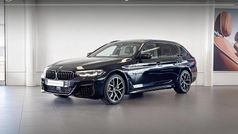 Gebruikt 2023 BMW 530e M Sport Stationwagen | € 46.900 (Goede deal)