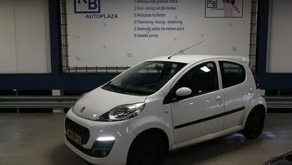 Occasion 2012 Peugeot 107 Active Hatchback | € 2.850 (Eerlijke prijs)
