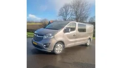 Grijs Gebruikt 2016 Opel Vivaro Sport Van | € 999.999