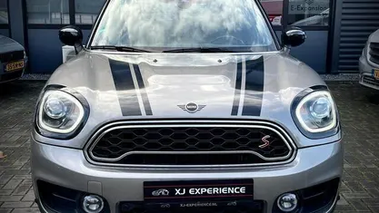 Grijs Occasion 2019 Mini Cooper S Countryman SUV | € 23.750 (Eerlijke prijs)