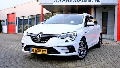 Gebruikt 2021 Renault Mégane IV Intens Stationwagen | € 13.750 (Eerlijke prijs)