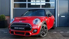 Rood Gebruikt 2018 Mini John Cooper Works Business Hatchback | € 26.900 (Eerlijke prijs)