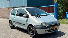 Gebruikt 2006 Renault Twingo Expression Hatchback | € 999 (Eerlijke prijs)