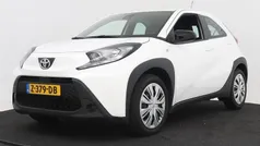 Gebruikt 2024 Toyota Aygo Play Hatchback | € 16.600 (Goede deal)