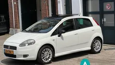 Wit Gebruikt 2009 Fiat Grande Punto Hatchback | € 2.800 (Eerlijke prijs)