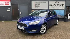 Blauw (metallic) Gebruikt 2017 Ford Focus Hatchback | € 7.950 (Goede deal)