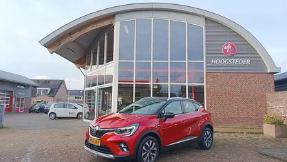 Gebruikt 2020 Renault Captur Intens SUV | € 20.445 (Eerlijke prijs)