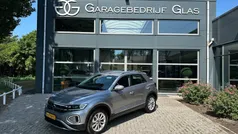 Gebruikt 2024 VW T-Roc Style SUV | € 33.500 (Eerlijke prijs)