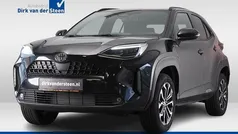 Zwart Nieuw 2025 Toyota Yaris Cross Team SUV | € 32.950 (Eerlijke prijs)
