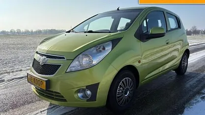 Occasion Chevrolet Spark 2011 Groen Hatchback