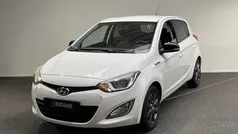 Wit Gebruikt 2015 Hyundai i20 GO! Hatchback | € 7.800 (Eerlijke prijs)