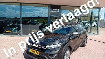 Gebruikt 2023 Dacia Sandero Expression Hatchback | € 15.999 (Super prijs)