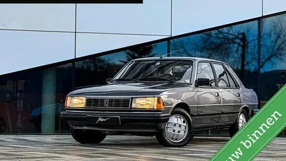 Gebruikt 1987 Peugeot 305 Sedan | € 10.945