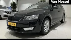 Zwart Gebruikt 2016 Skoda Octavia Business Line Stationwagen | € 10.400 (Eerlijke prijs)