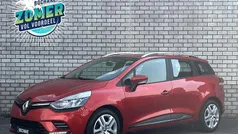 Rood Gebruikt 2017 Renault Clio GrandTour Zen Stationwagen | € 10.040 (Eerlijke prijs)