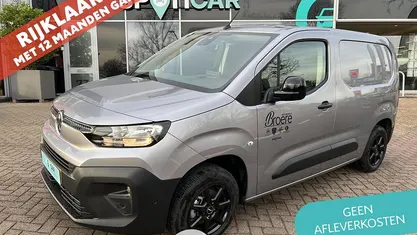 Grijs Gebruikt 2024 Citroën Berlingo MPV | € 16.900 (Super prijs)