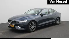 Blauw Gebruikt 2021 Volvo S60 R-Design Sedan | € 26.900 (Goede deal)