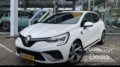 Wit Occasion 2019 Renault Clio IV R.S. Hatchback | € 14.980 (Eerlijke prijs)