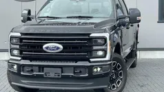 Zwart Nieuw 2025 Ford F350 Platinum Van | € 139.950