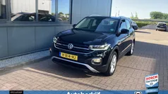 Zwart, metallic lak Gebruikt 2020 VW T-Cross Style SUV | € 18.450 (Eerlijke prijs)
