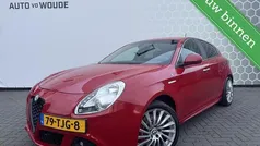 Rood Gebruikt 2012 Alfa Romeo Giulietta Progression Hatchback | € 6.950 (Eerlijke prijs)