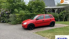 Rood Gebruikt 2005 Opel Corsa Hatchback | € 1.250 (Eerlijke prijs)