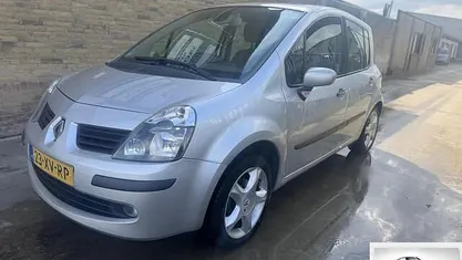 Occasion Renault Modus 111 PK (81 kW) 2007 Grijs MPV
