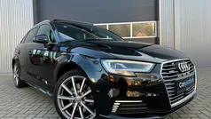 Zwart Gebruikt 2020 Audi A3 Sportback S-Line Hatchback | € 23.950 (Super prijs)