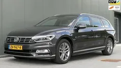 Grijs Gebruikt 2019 VW Passat Highline Stationwagen | € 18.940 (Eerlijke prijs)