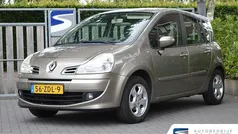 Bruin Gebruikt 2012 Renault Grand Modus Night&Day MPV | € 3.250 (Goede deal)
