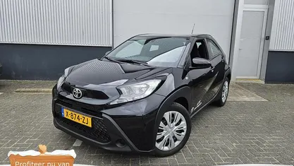 Occasion 2024 Toyota Aygo X Play SUV | € 17.500 (Eerlijke prijs)
