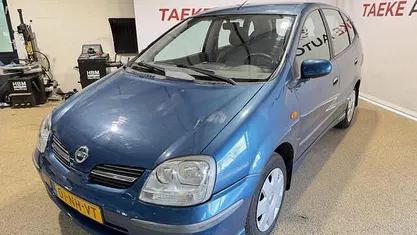 Occasion Nissan Almera Tino Acenta 116 PK (85 kW) 2003 Blauw MPV