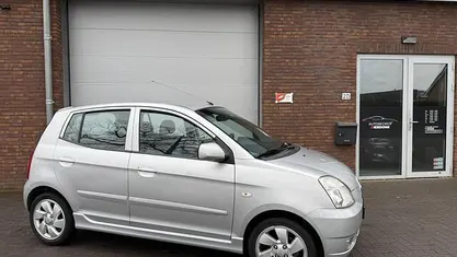 Occasion 2006 Kia Picanto Hatchback | € 1.799 (Eerlijke prijs)