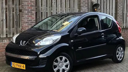 Gebruikt 2011 Peugeot 107 Hatchback | € 3.499 (Eerlijke prijs)