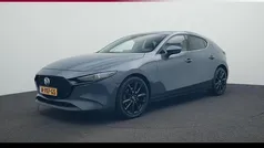 Grijs Gebruikt 2021 Mazda 3 Sportive Hatchback | € 22.950 (Eerlijke prijs)