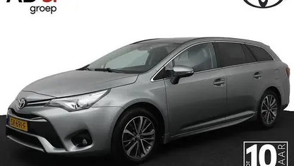 Grijs Gebruikt 2017 Toyota Avensis Skyview Edition Stationwagen | € 16.950 (Eerlijke prijs)