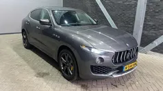 Grijs Gebruikt 2017 Maserati Levante GranLusso SUV | € 33.900 (Eerlijke prijs)