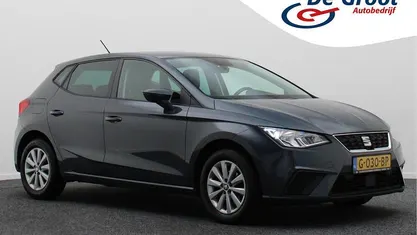Grijs Gebruikt 2019 Seat Ibiza Business Hatchback | € 11.950 (Eerlijke prijs)