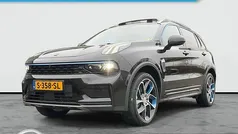 Zwart Gebruikt 2023 Lynk & Co 01 SUV | € 25.385 (Eerlijke prijs)